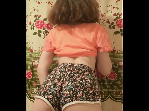 ❤️ Sexet ung babe laver en striptease ved at filme sine shorts på kamera ❤️❌ Skøn porno at da.purchasexz.top ❌️❤