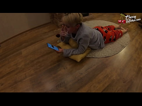 ❤️ Skør blondine suger kæmpe pik og hopper på den - analsex ❤️❌ Skøn porno at da.purchasexz.top ❌️❤