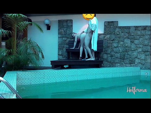 ❤️ Chef inviterer stuepige til poolen, men kunne ikke modstå en hot ❤️❌ Skøn porno at da.purchasexz.top ❌️❤